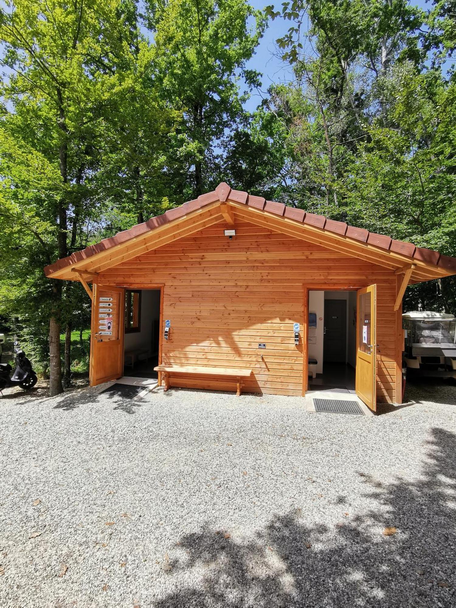Les Cabanes De Fontfroide Saint-Antoine  ภายนอก รูปภาพ